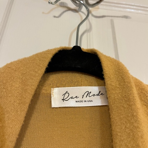 Rae Mode Women’s Colorblock Open Front Cardigan Medium - Picture 2 of 5